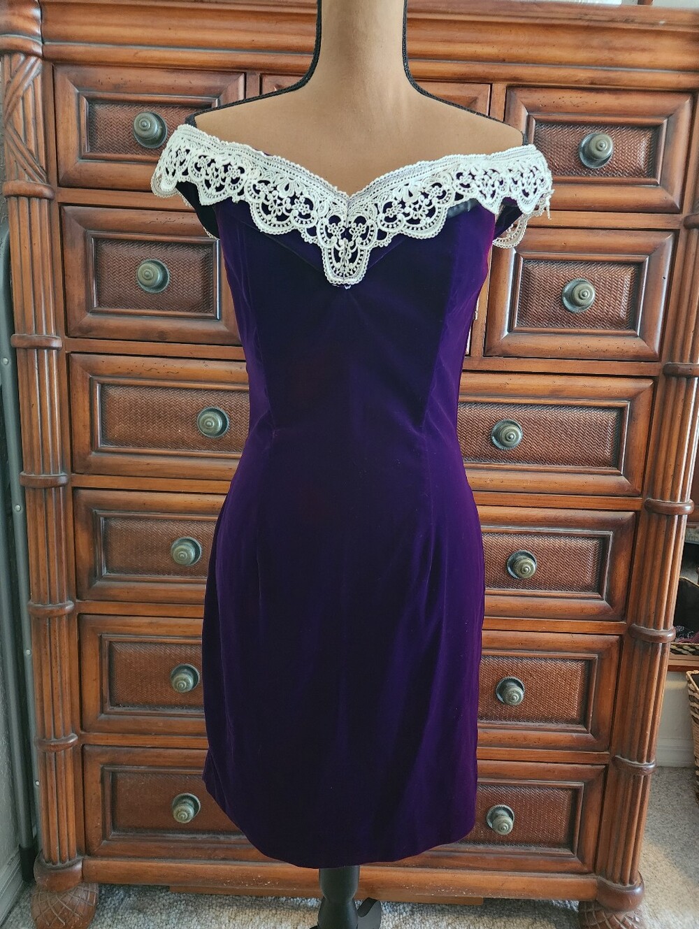 Vtg 90s Jessica McClintock Gunne Sax Homecoming Off-Shoulder Velvet Dress/lace